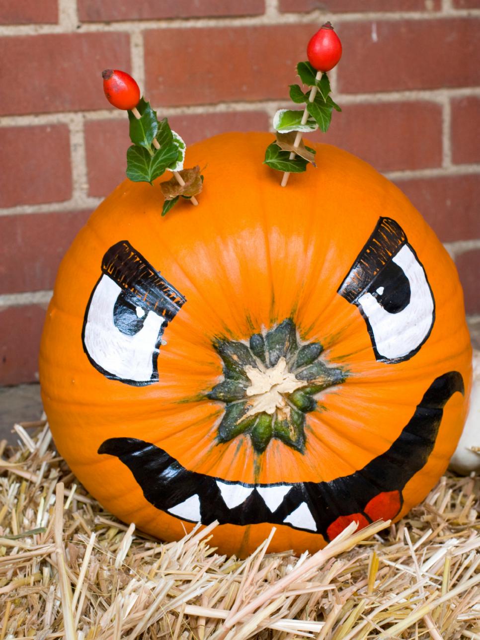 Halloween Pumpkin Decorating | DIY