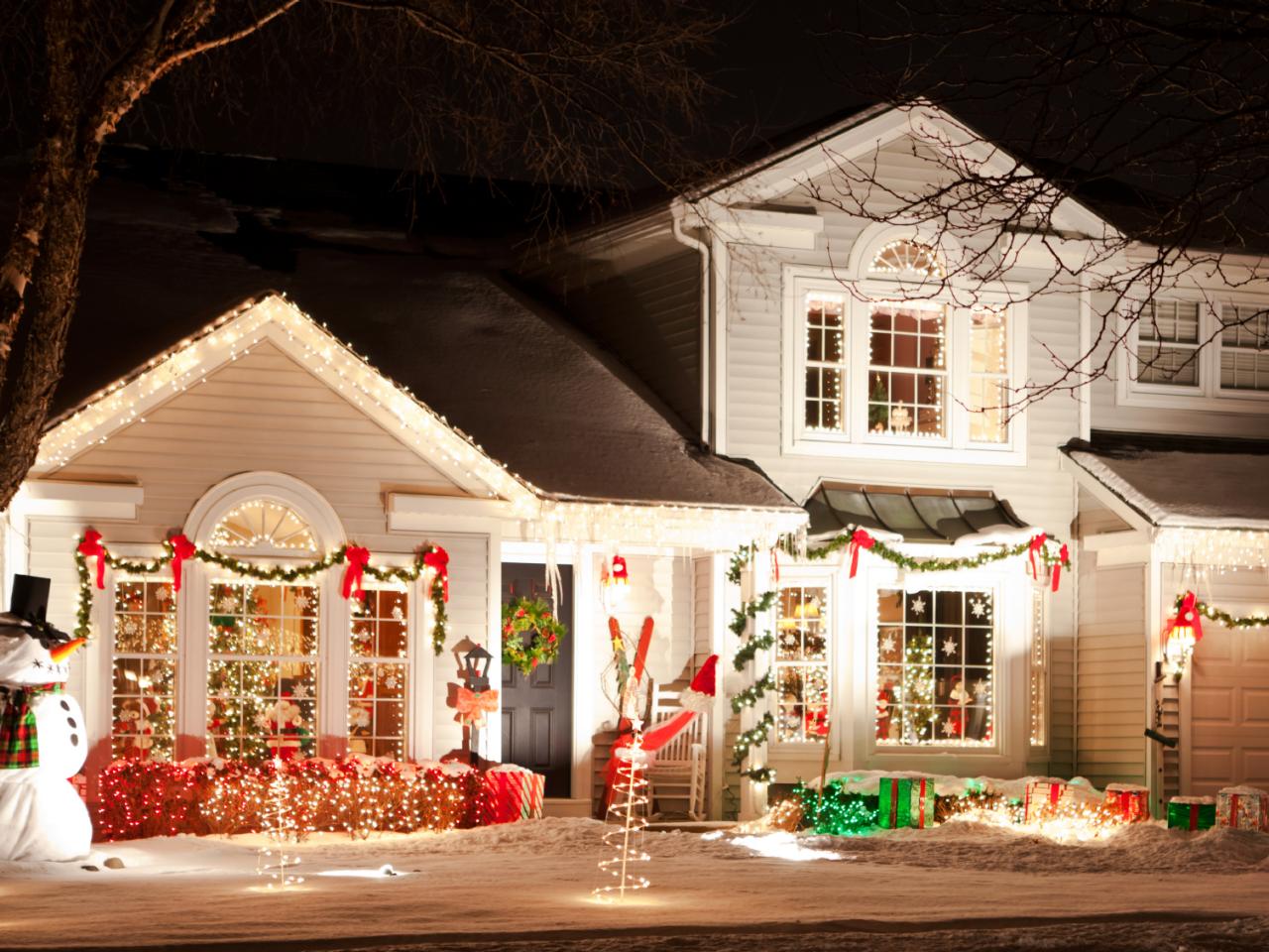 white christmas lights on house