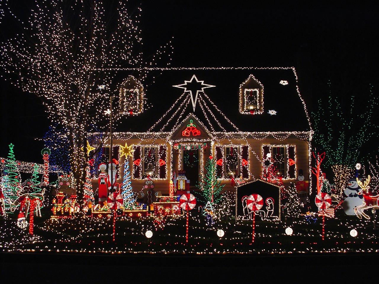 hanging christmas lights outside