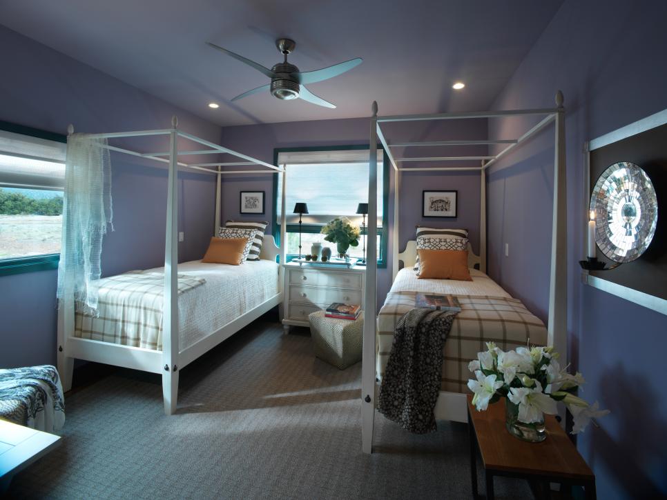 12 cozy guest bedroom retreats | diy