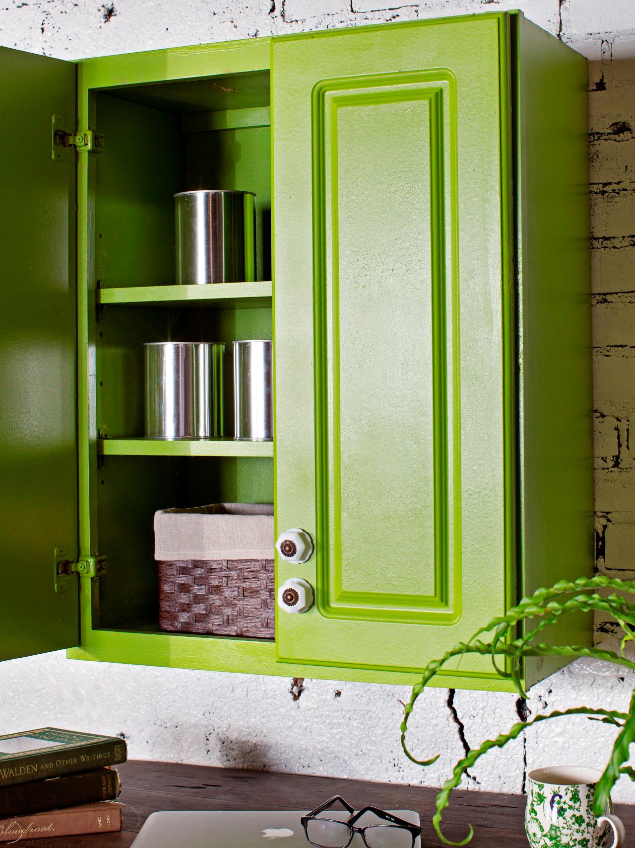 How To Spray Paint Kitchen Cabinets