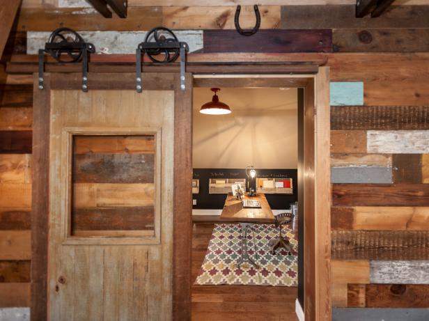 How To Build A Sliding Barn Door Diy Barn Door How Tos Diy