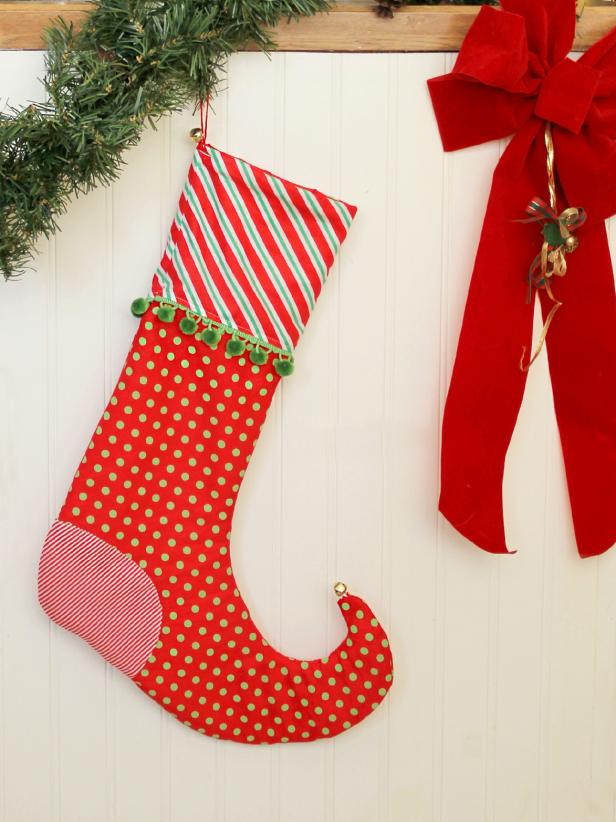 DIY Elf Christmas Stockings | HGTV