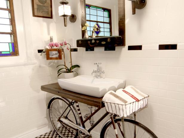 Diy Bathroom Design : 3 / This rustic diy bathroom vanity designed by build something combines the rustic look of pine with the contemporary look of a square sink to make a vanity that fits in just about any style of house.