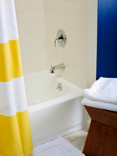 Tips From The Pros On Painting Bathtubs And Tile Diy - Diy Shower Tub Wall Panels Kits