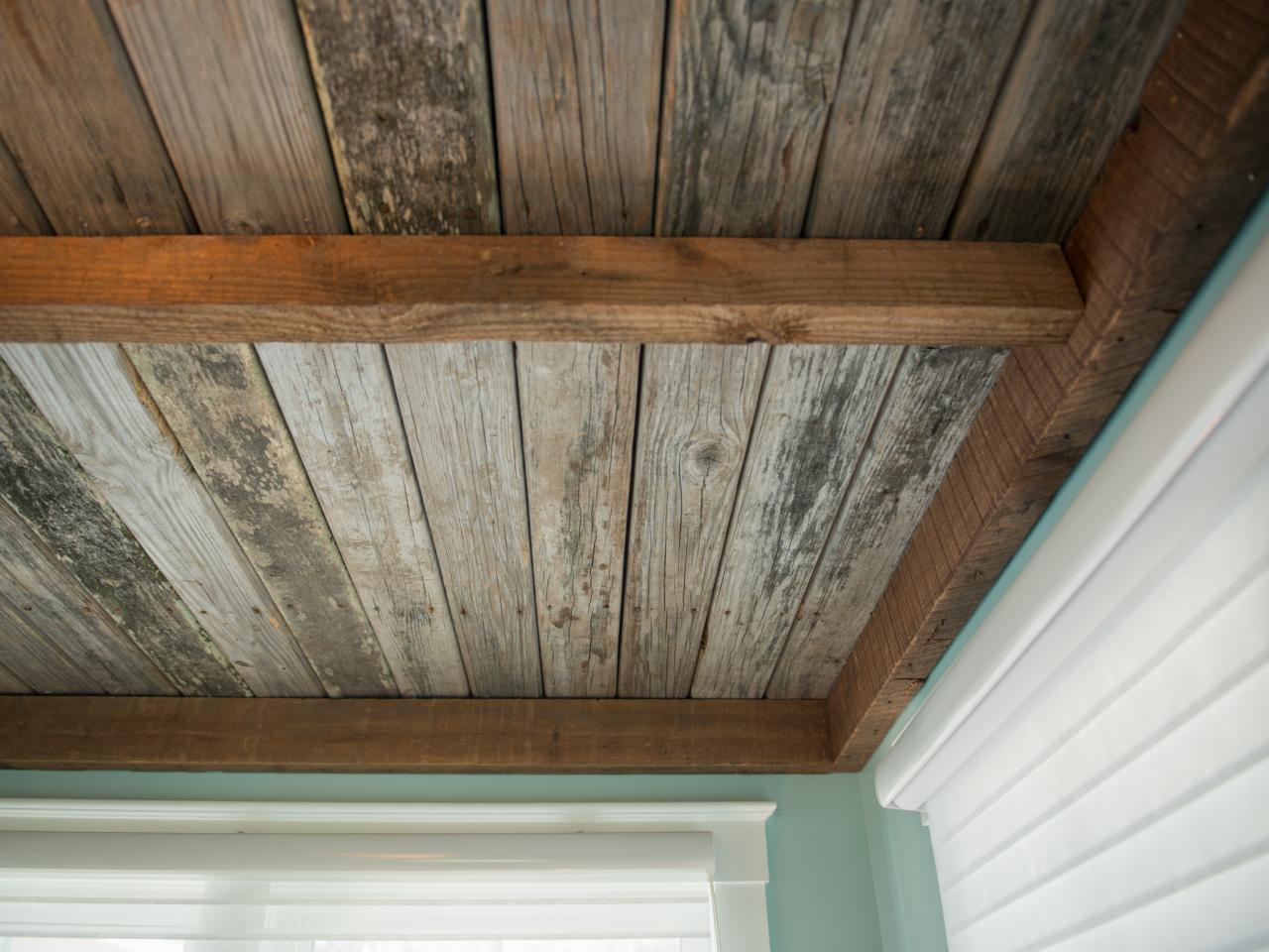 How To Install A Reclaimed Wood Ceiling Treatment How Tos Diy
