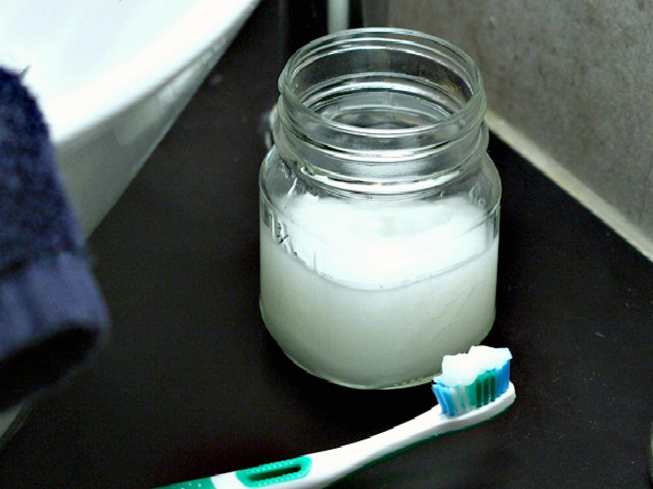 DIY Toothpaste Recipe - Learn it Here