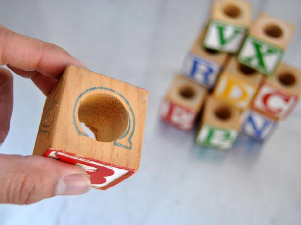 How To Make A Building Block Hat Rack For Kids How Tos Diy