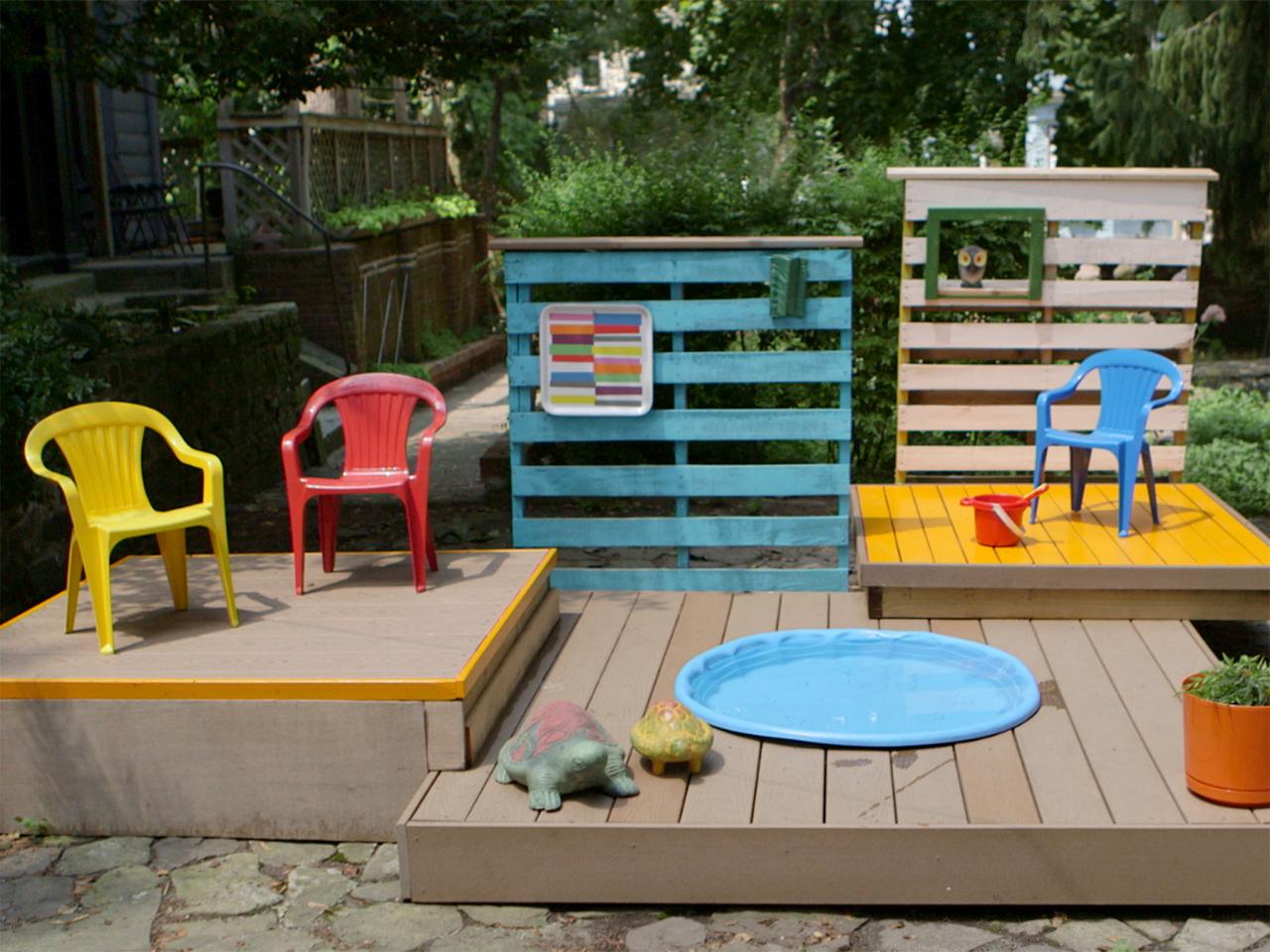 Build A Multilevel Deck For A Kiddie Pool How Tos Diy