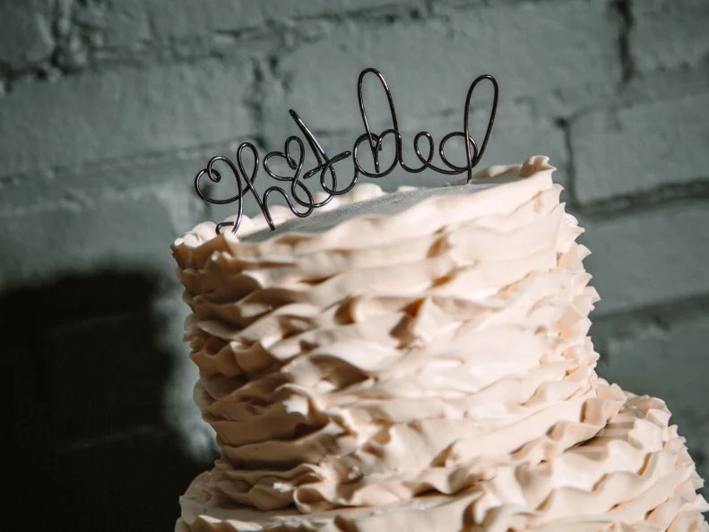 Easy, budget friendly, and creative, use some galvanized wire and a pair of pliers to create a personalized cake topper with a special message.