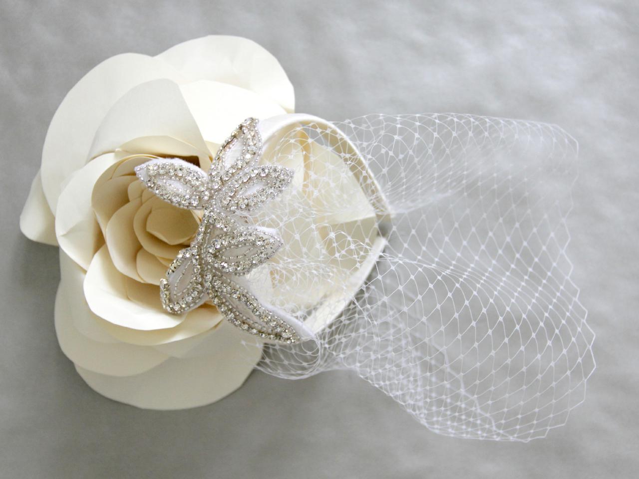 How to Make a Birdcage Bridal Veil on howtos DIY