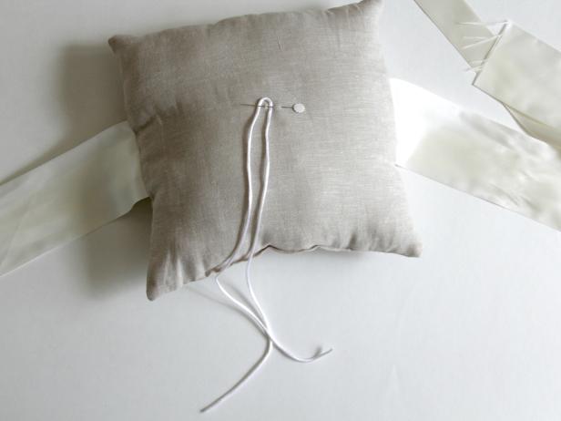 How To Sew A Ring Bearer Pillow For A Wedding On Diynetwork Com