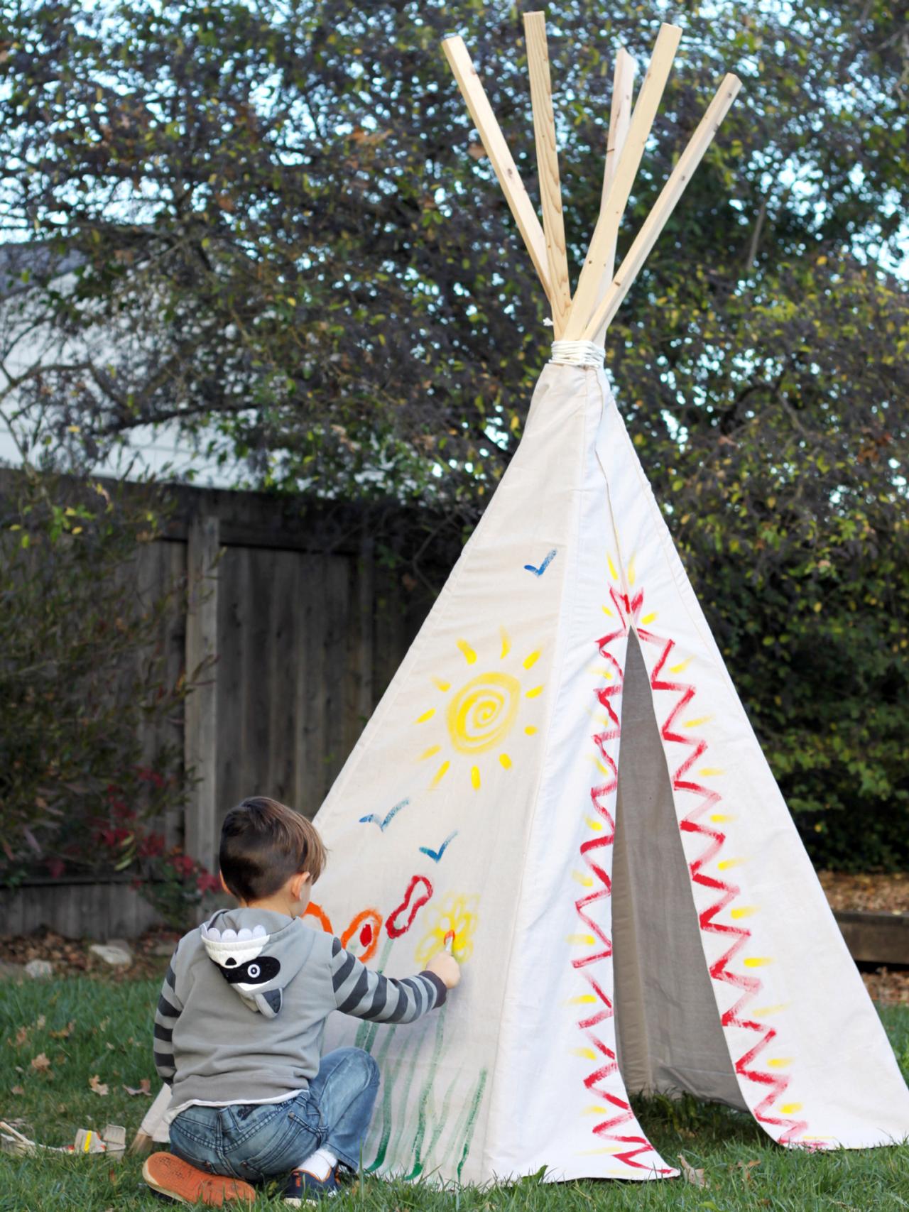 How To Build A Backyard Teepee Fort How Tos Diy