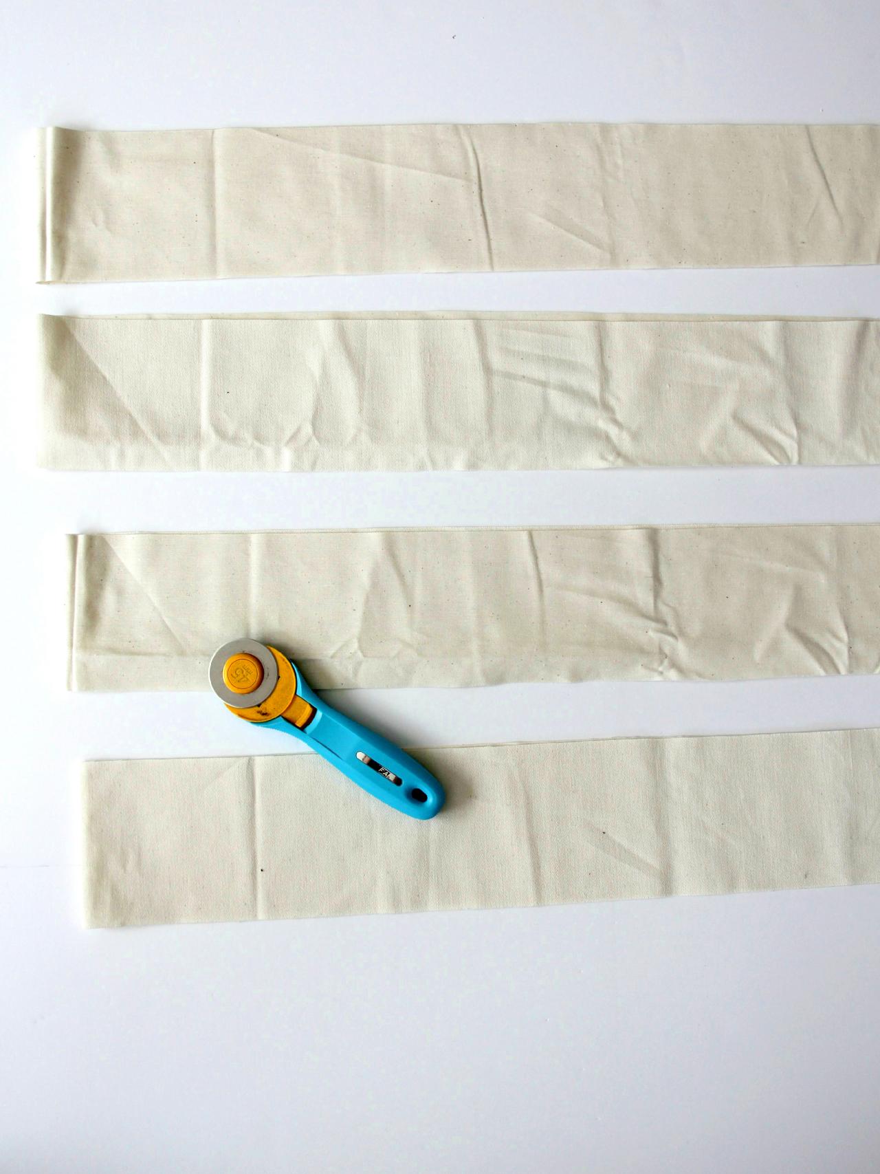 How to Make a Rug From Upholstery Fabric howtos DIY