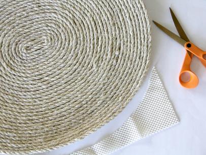 How To Turn A Rope Into A Natural Fiber Rug How Tos Diy