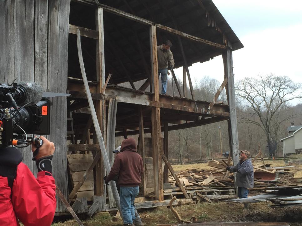 Diy Network S Barnwood Builders Behind The Scenes Barnwood