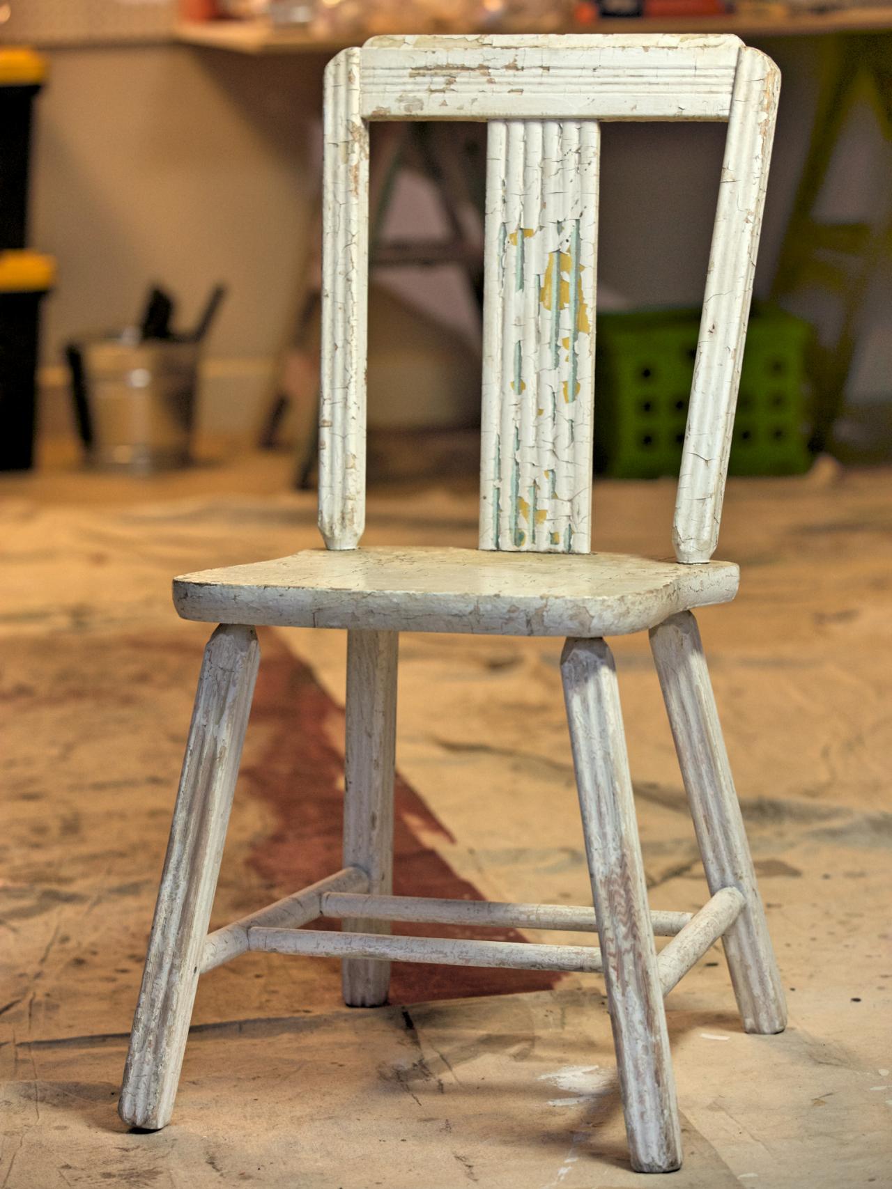 How To Strip And Repaint A Wood Chair How Tos Diy