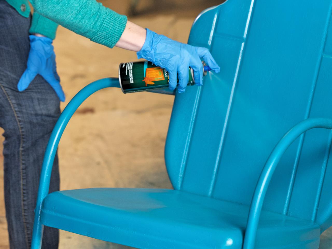 Spray Painting Metal Dining Room Chairs