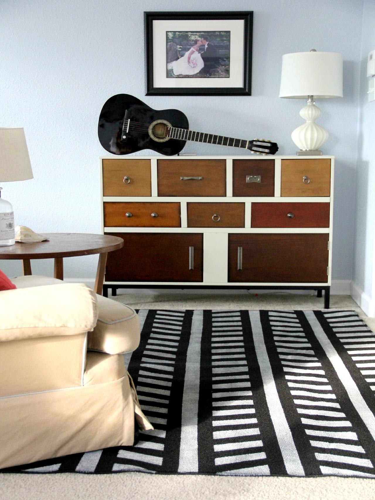 How to Paint a Design on a Low-Pile Rug | how-tos | DIY