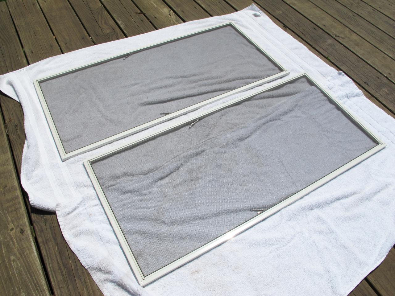 How To Clean Door And Window Screens How Tos Diy