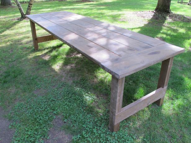Wax Finish To An Outdoor Picnic Table, What Should I Use To Protect Outdoor Wood Furniture