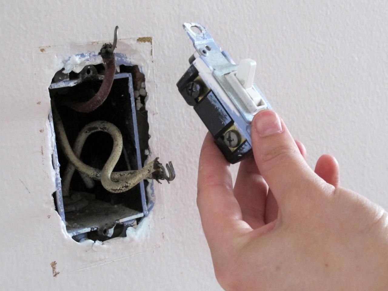 How To Install A Dimmer Switch, How To Make A Lamp Dimmer Switch Replace