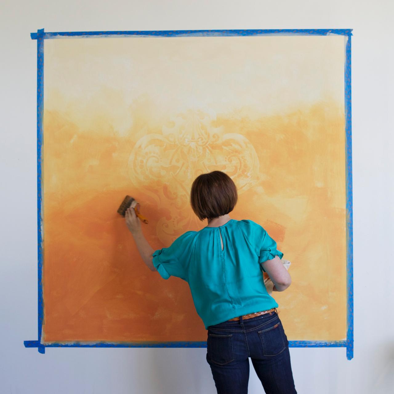 Learn How To Paint A Stenciled Ombre Wall Mural How Tos DIY