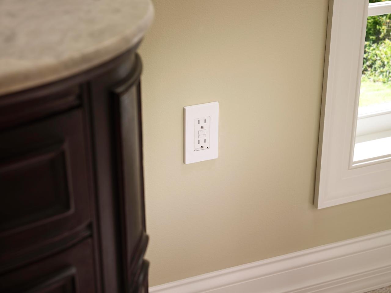 living room electrical outlet