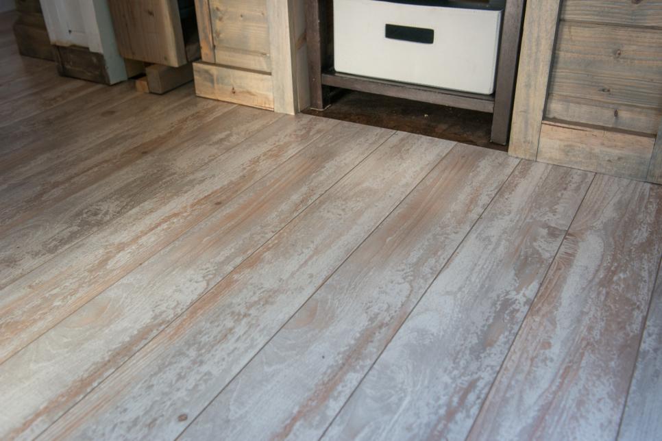 Laminte Kitchen Floor Ideas, Laminate Flooring Options For Kitchens