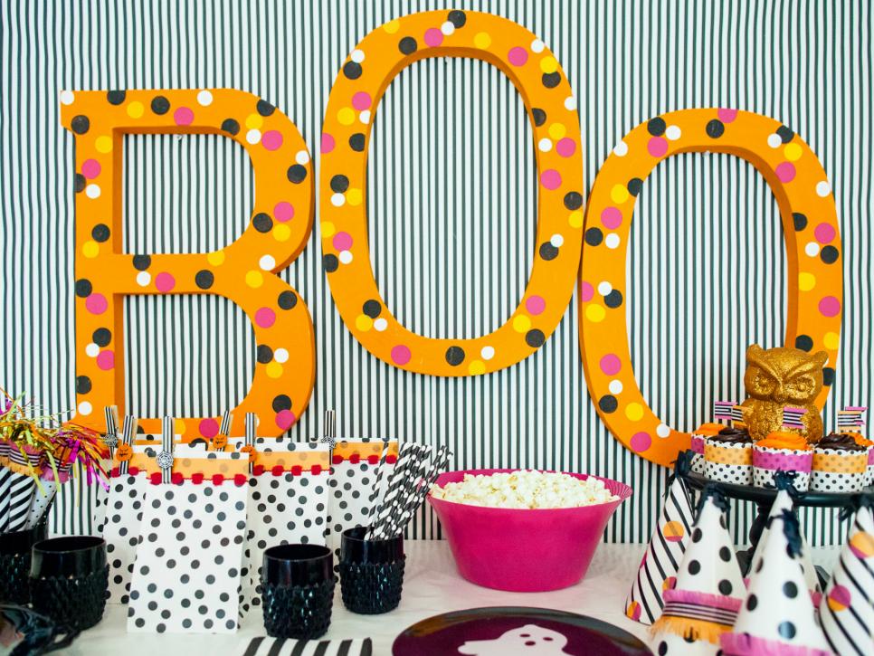 Halloween Party Decorations Made With Washi Tape Diy