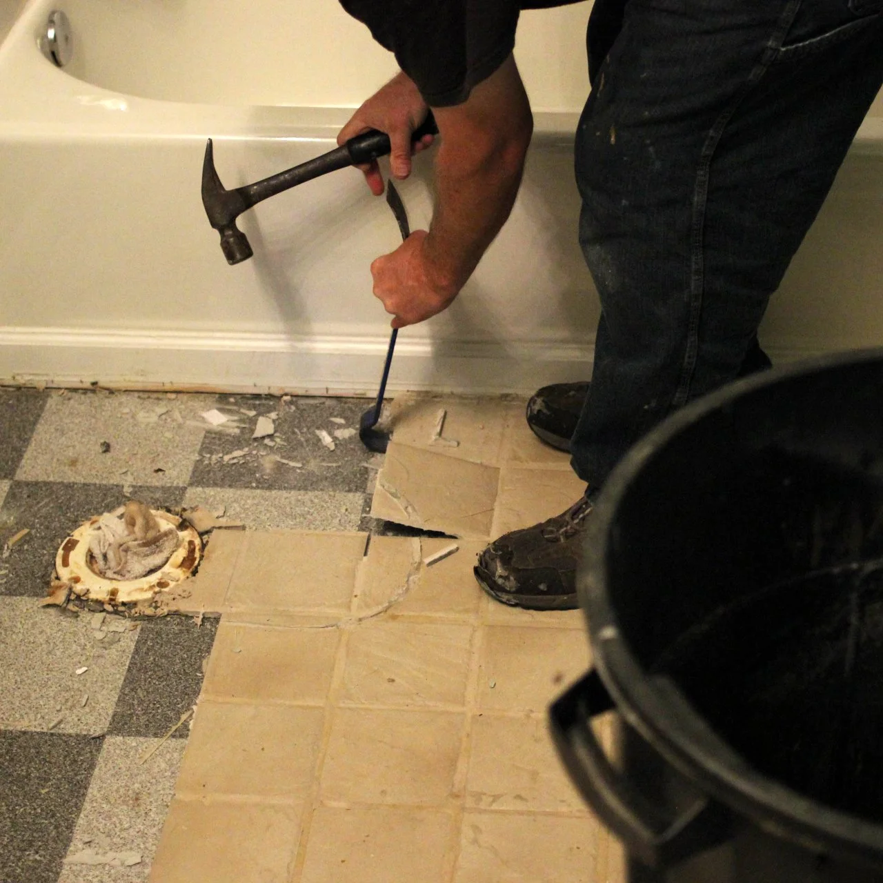 How to Remove Tile from Floor: Step-by-Step Guide