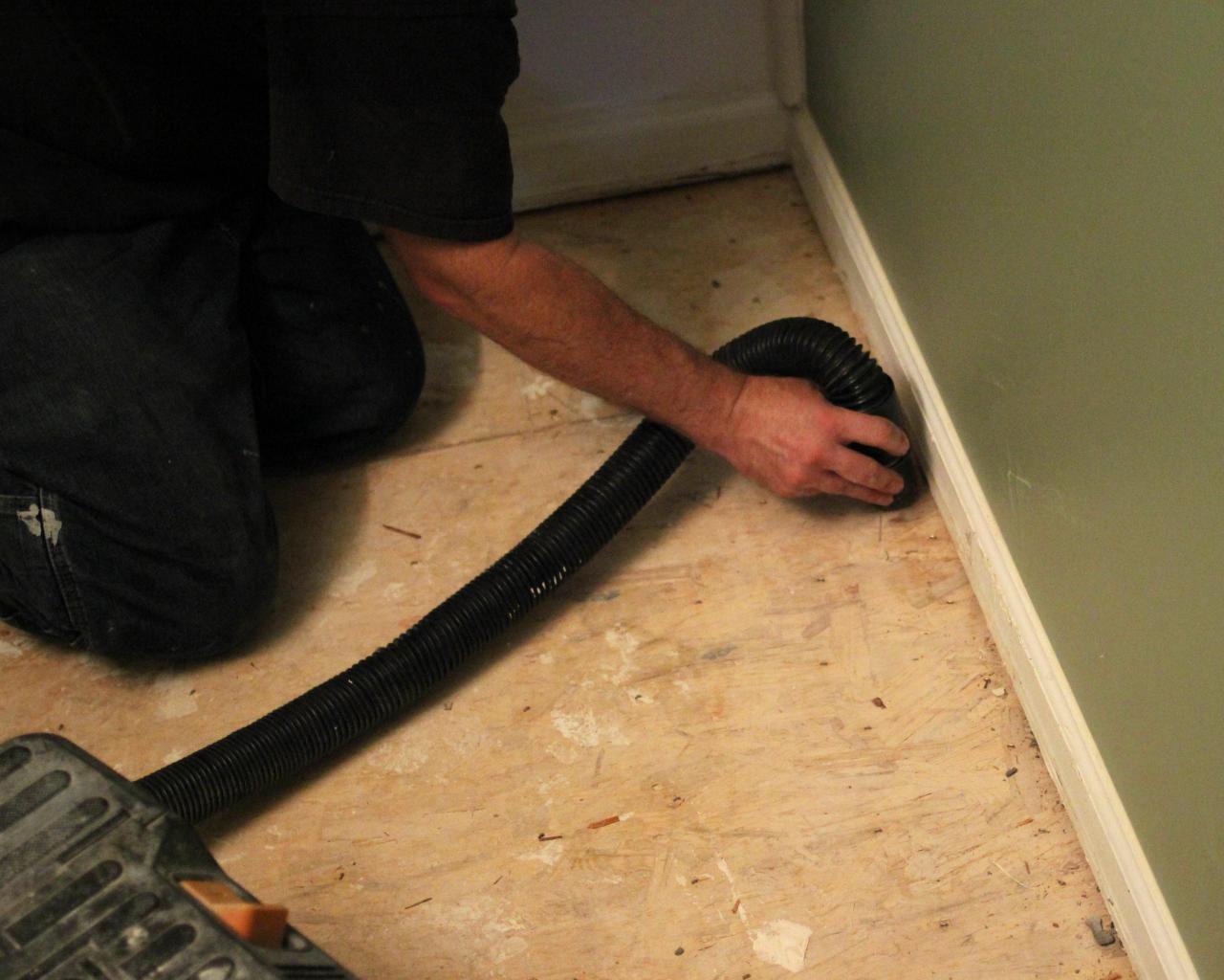 How To Remove A Tile Floor, Removing Bathroom Floor Tile