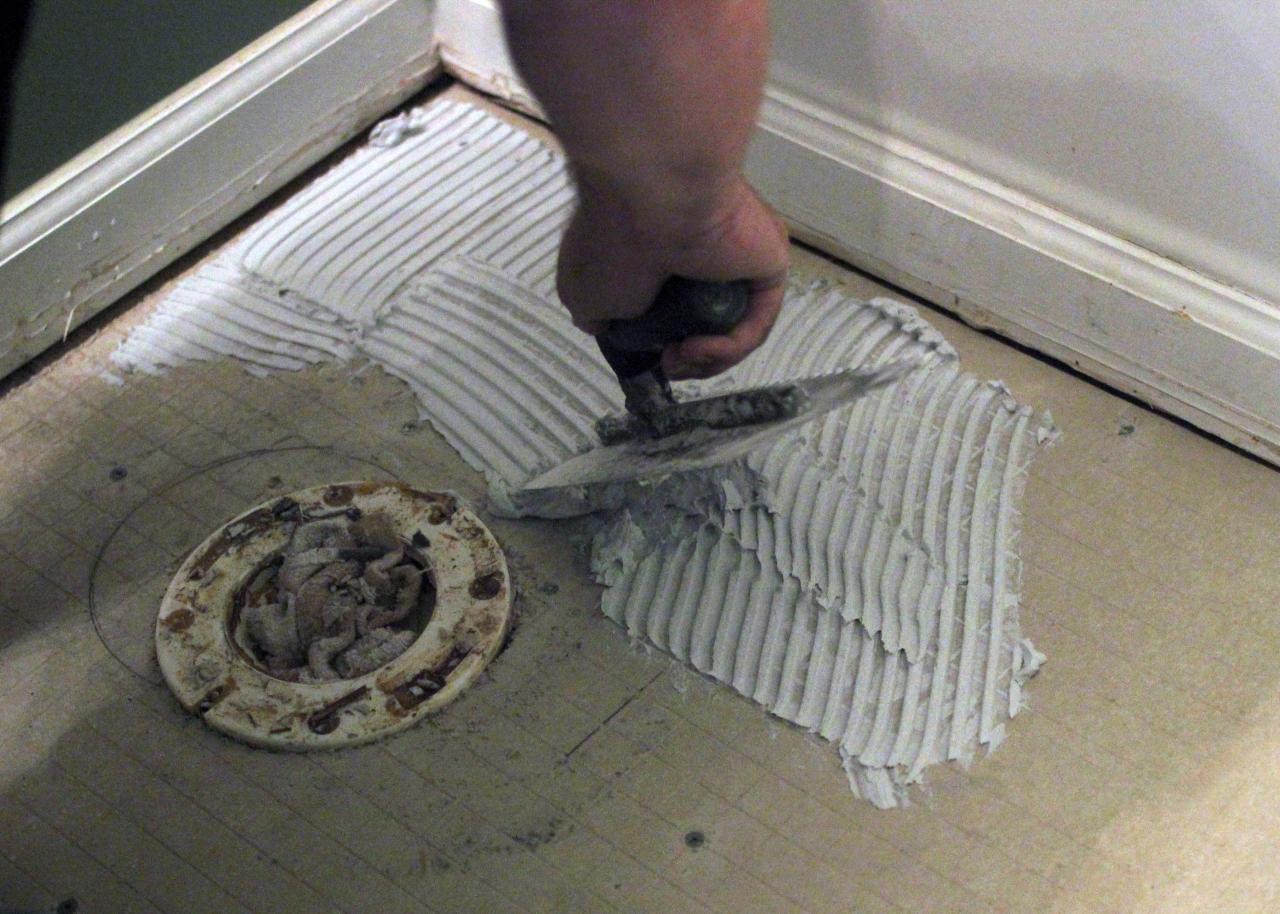 How To Install Bathroom Floor Tile How Tos Diy