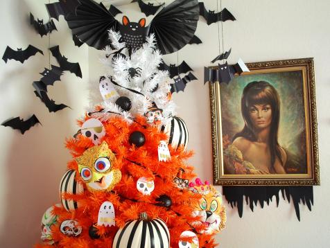 The Spookiest Halloween Trees + Trimmings for the Season