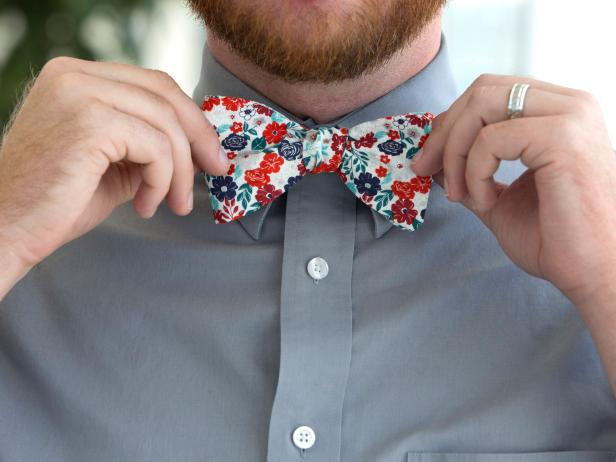 How to Make an Easy-Sew Bow Tie | how-tos | DIY