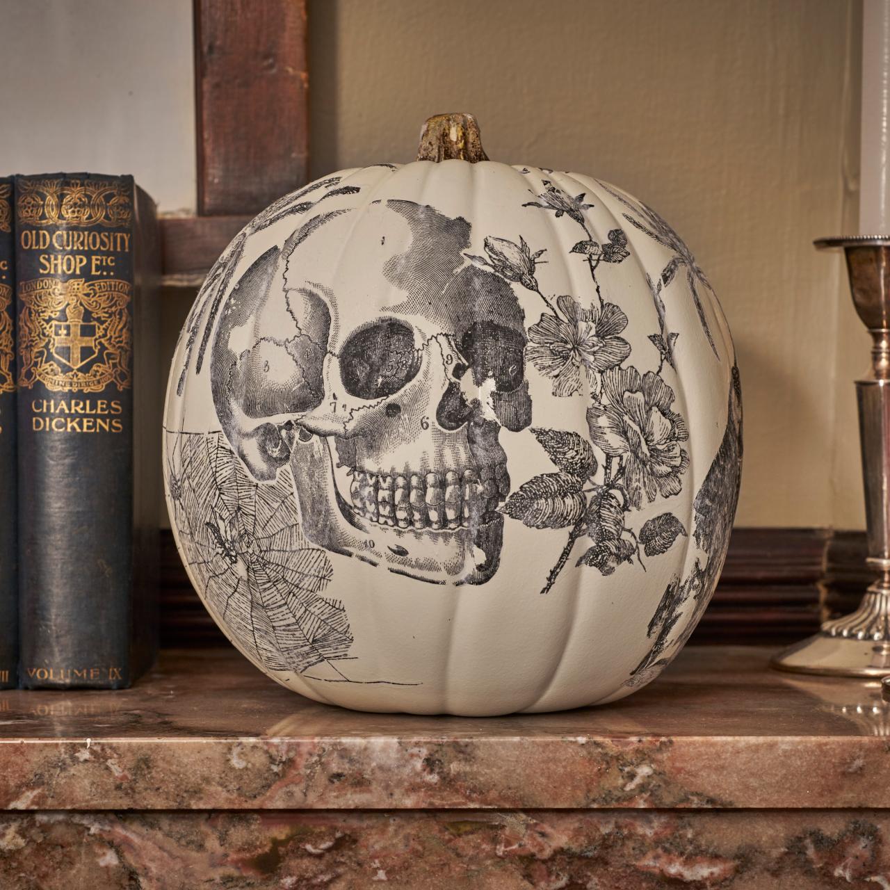 Skull pumpkin top painting ideas