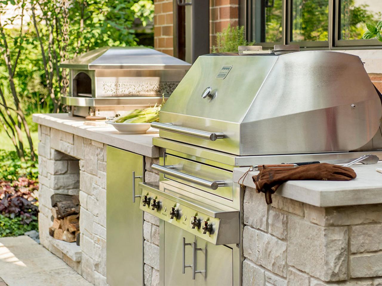 Ideas For Getting Your Grilling Space Ready For Outdoor