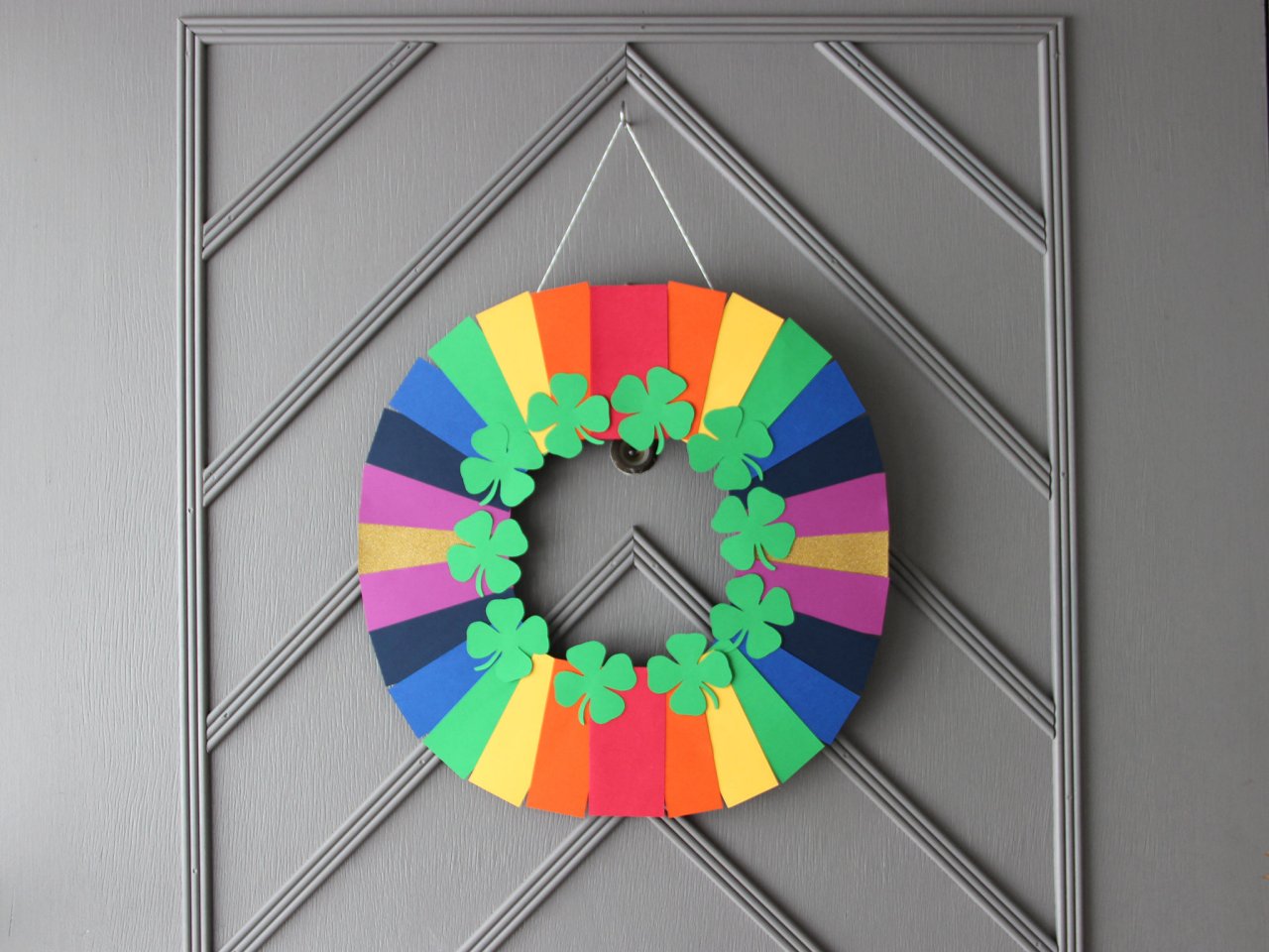 St. Patrick's Day Kids' Craft: Rainbow & Shamrock Paper Wreath | HGTV