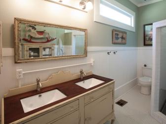 10 Paint Color Ideas For Small Bathrooms Diy Network Blog Made