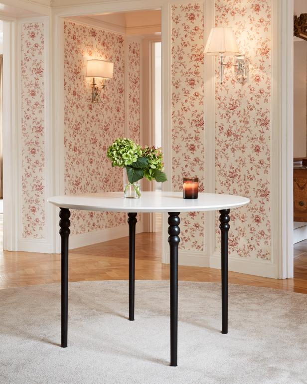 Where Can You Table Legs Diy, How To Attach Legs Round Table