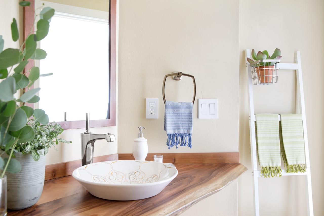 10 Paint Color Ideas for Small Bathrooms DIY Network Blog: Made + Remade DIY 10 Paint Color Ideas for Small Bathrooms DIY Network Blog: Made + Remade DIY