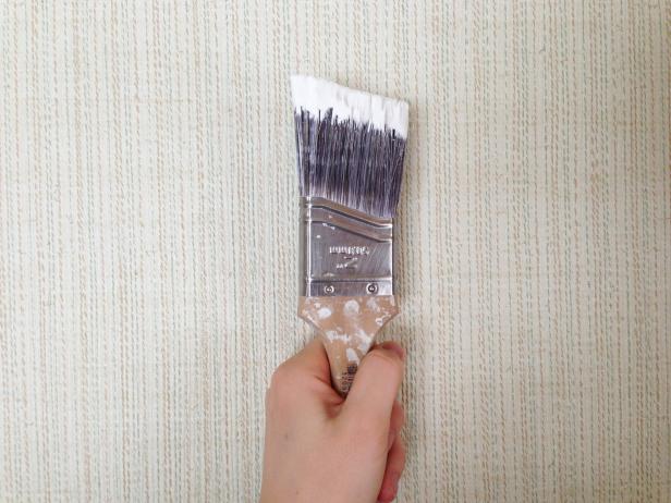 Learn How And When To Paint Over Wallpaper - Can U Paint Over Textured Wallpaper