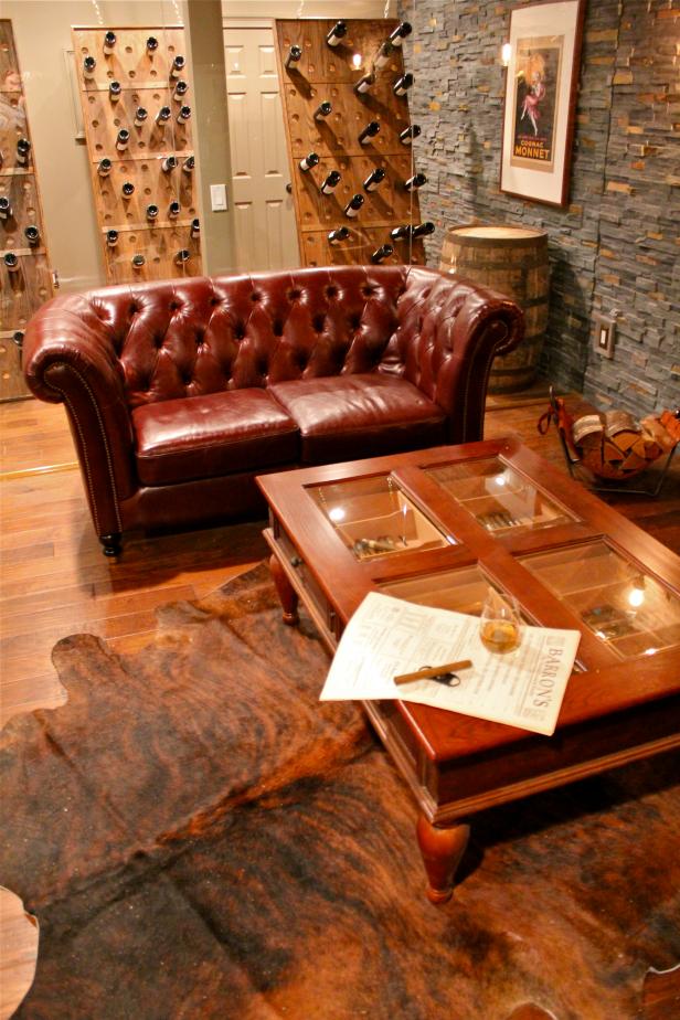 Brown Rustic Den with Lather Sofa | DIY