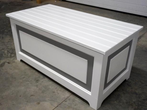 build a toy chest