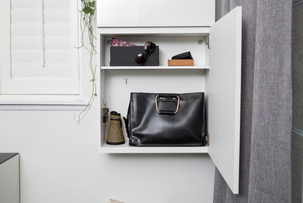 15 Smart Tips for Organizing a Small Apartment