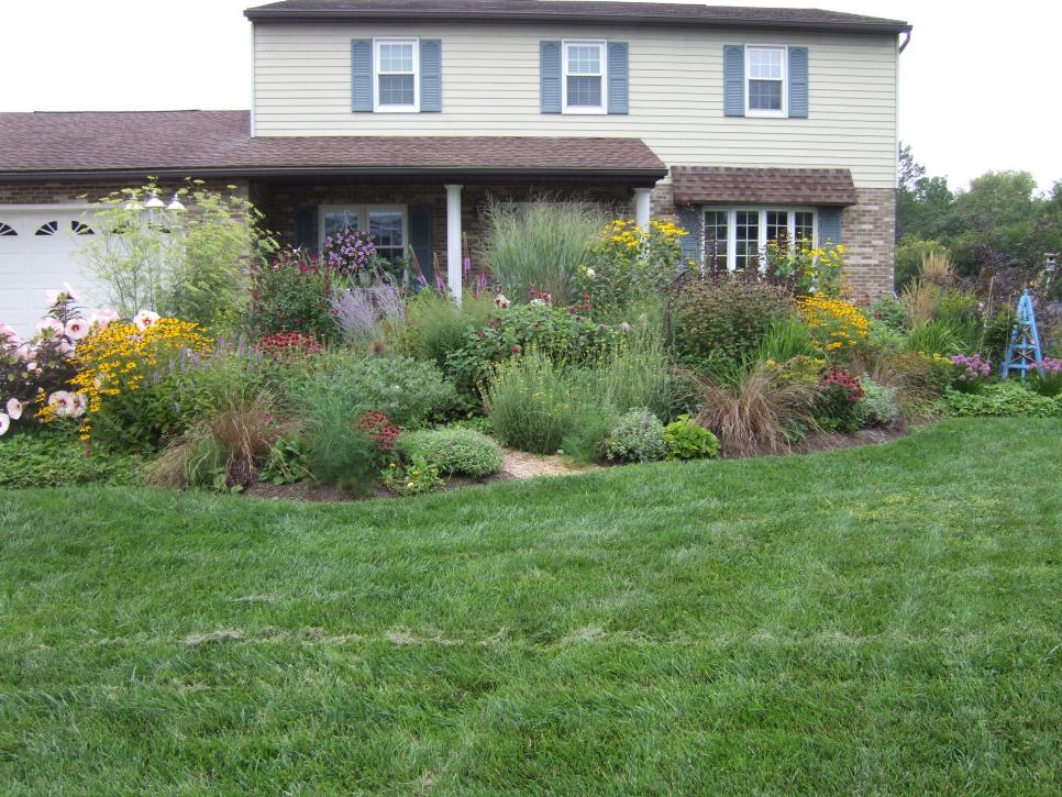 Front Yard Makeover From Lawn To, How To Make A Small Front Garden Look Nice