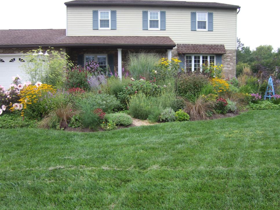 Front Yard Makeover From Lawn To Flowers Diy