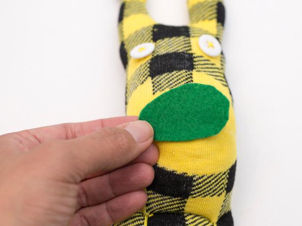 maqaroon sock plushies