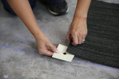 How To Install Carpet Tiles Tos Diy, How To Install Carpet Tiles On Hardwood Floors