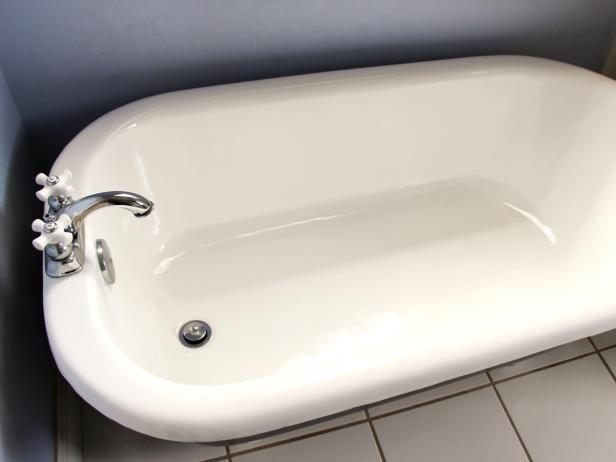 How To Refinish A Bathtub Tos Diy, Diy Bathtub Resurfacing Kit